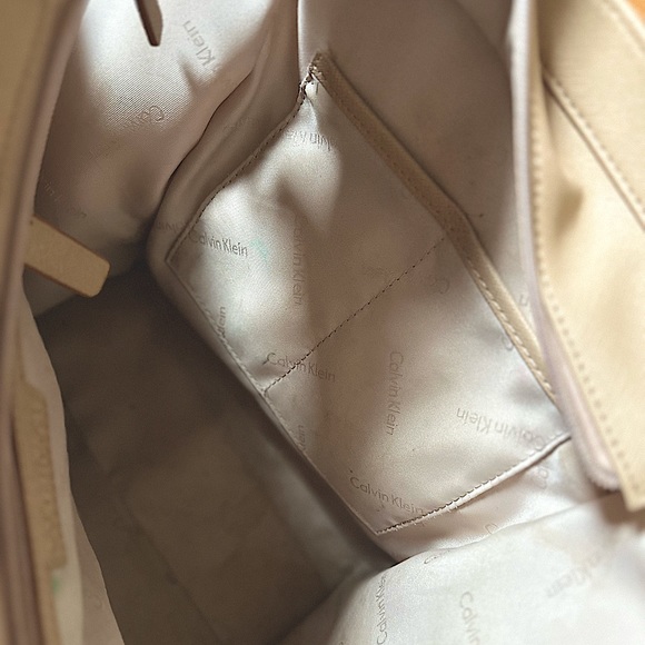 Calvin Klein - Shoulder bag - Picture 2 of 7